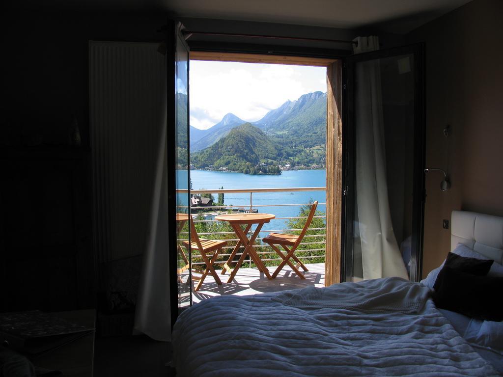 Chalet Christine Talloires Rum bild